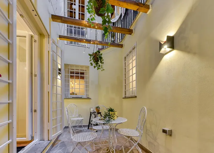 Skylife Spanish Steps דירה
