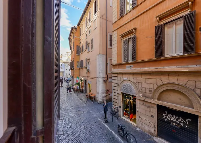 Skylife Spanish Steps דירה